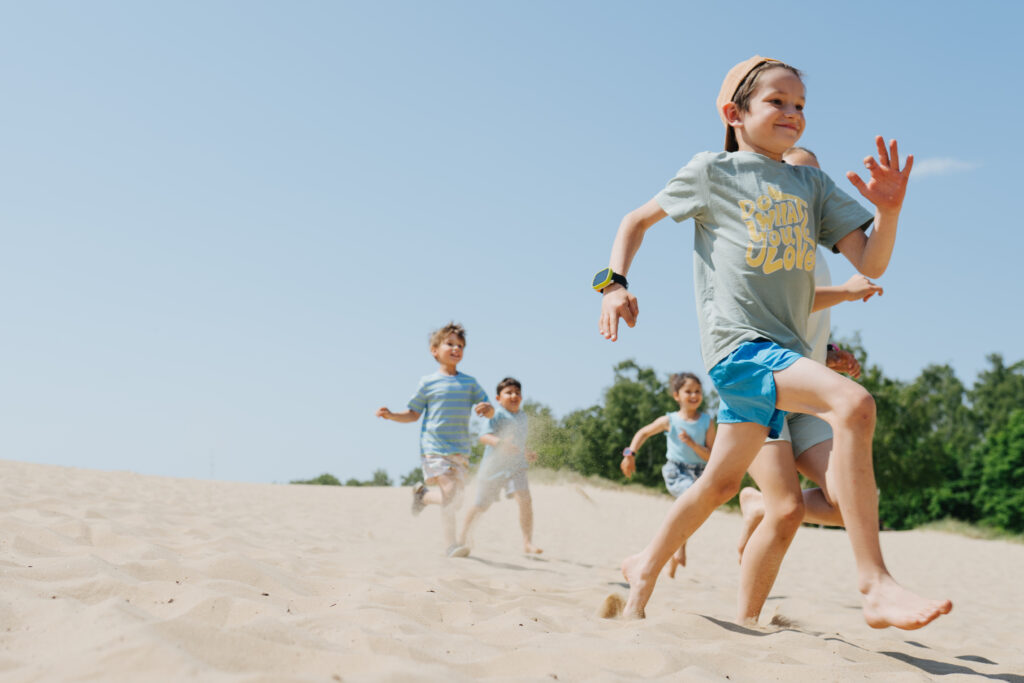 Sommerferie med børn på stranden