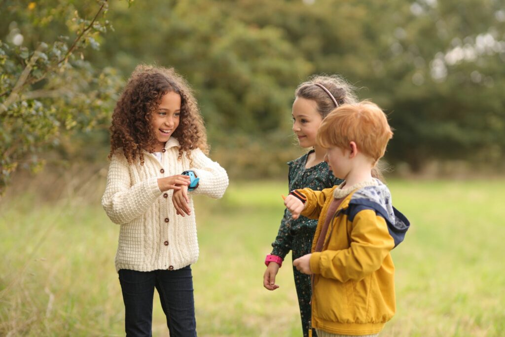 Mere aktivitet udenfor og mindre skærmtid for børn